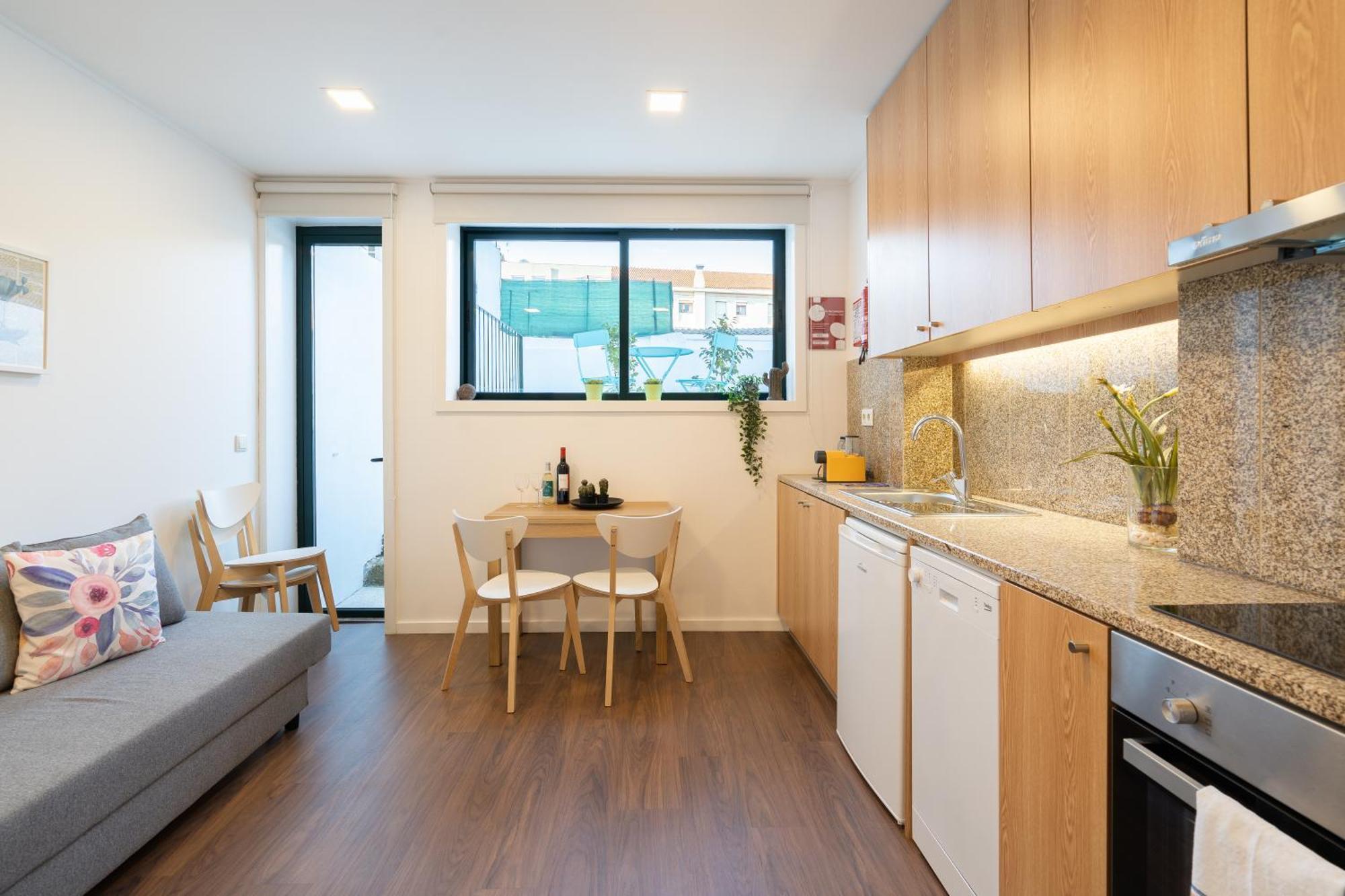 Host Wise - Modern Studios With Terrace - Walk Everywhere 波尔图 客房 照片