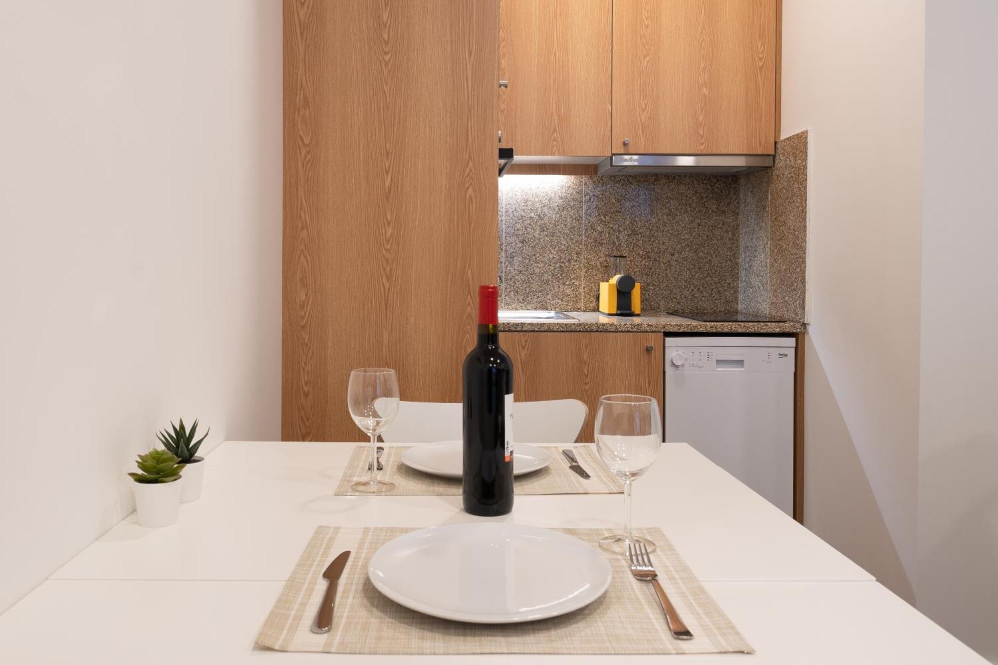 Host Wise - Modern Studios With Terrace - Walk Everywhere 波尔图 客房 照片